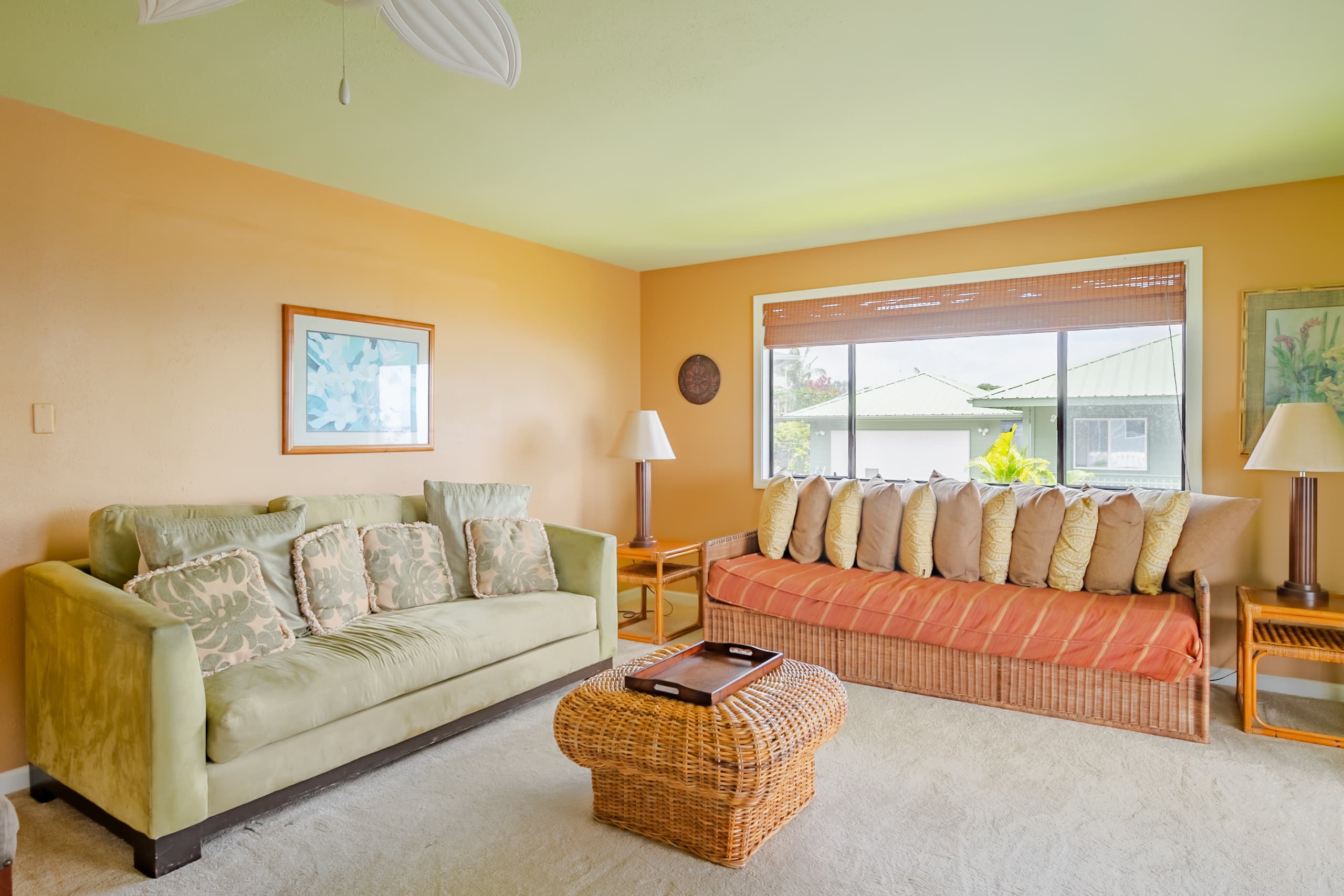 Home in Kailua-Kona · ★4.83 · 3 bedrooms · 4 beds · 2.5 baths - Image 7