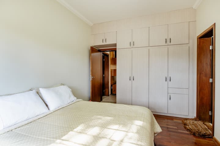 Двойно легло, апартамент , гардероб 