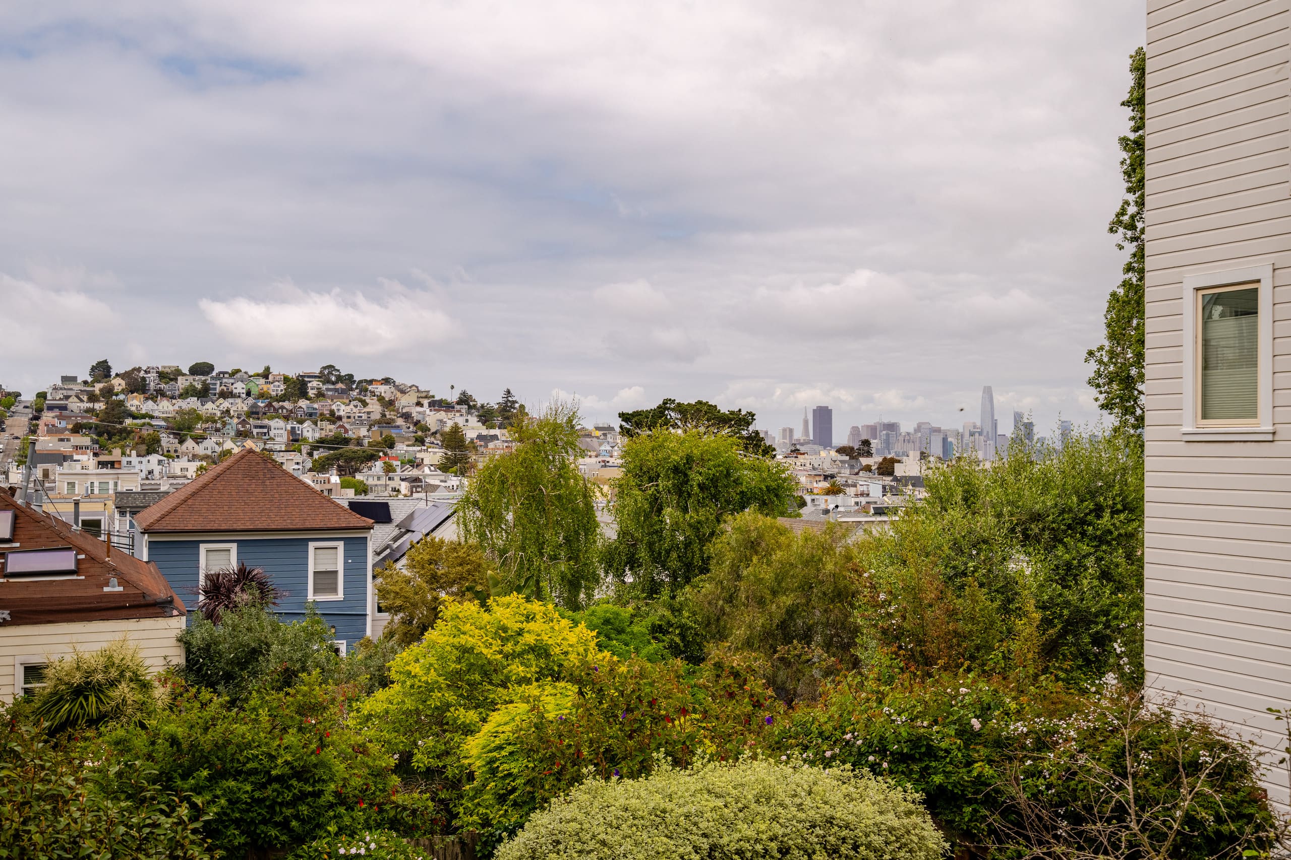 Home in San Francisco · ★4.92 · 2 bedrooms · 4 beds · 2 baths - Image 22
