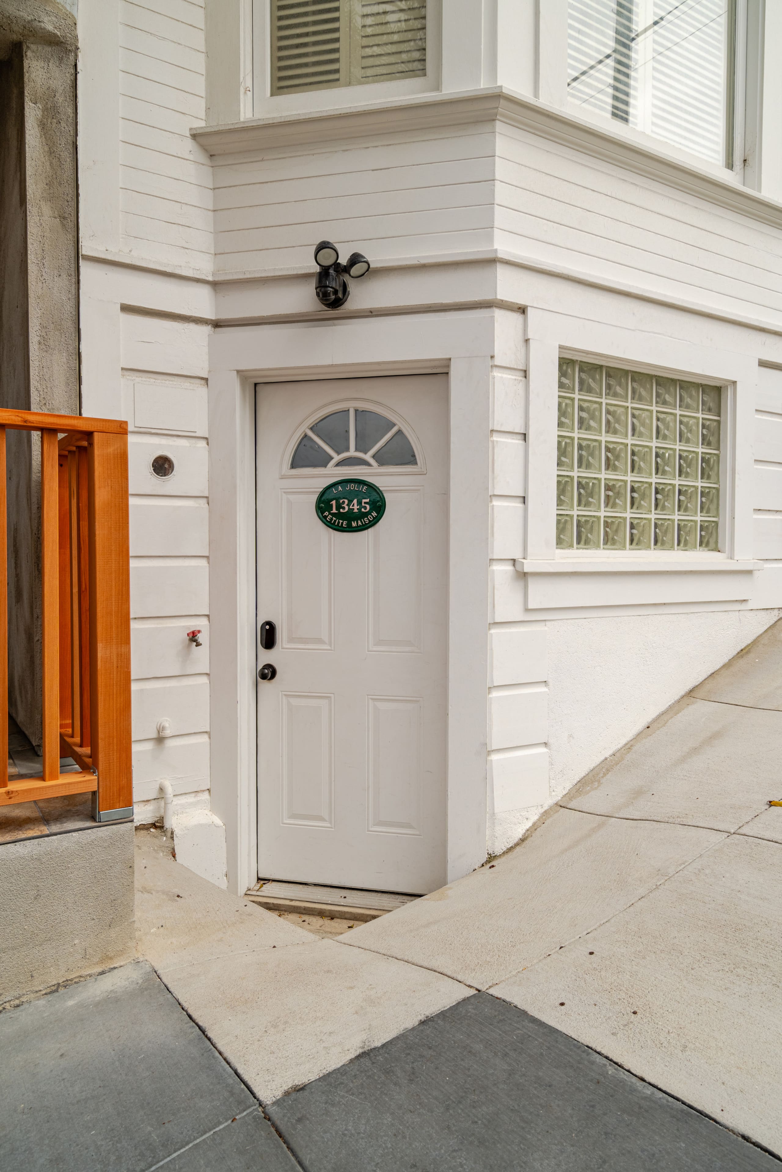 Home in San Francisco · ★4.92 · 2 bedrooms · 4 beds · 2 baths - Image 21