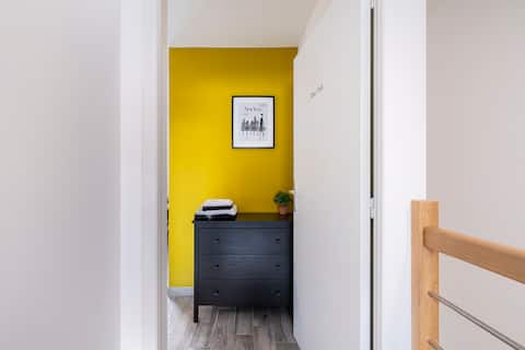 Pleasant townhouse with free parking