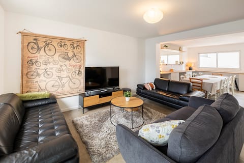 Propriété Airbnb réussie: Pleasant townhouse with free parking à Cholet