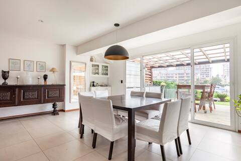 Incredible Duplex Tres Dorm. con Jardín Propio