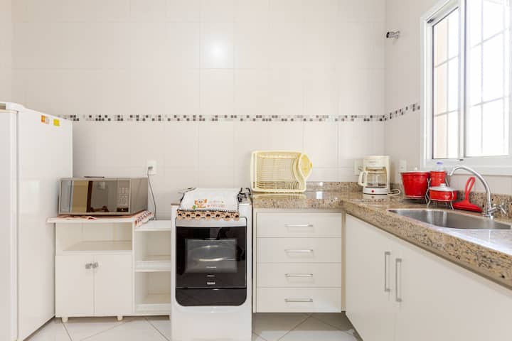 Pleasant house in Holambra-SP (Accommodation)