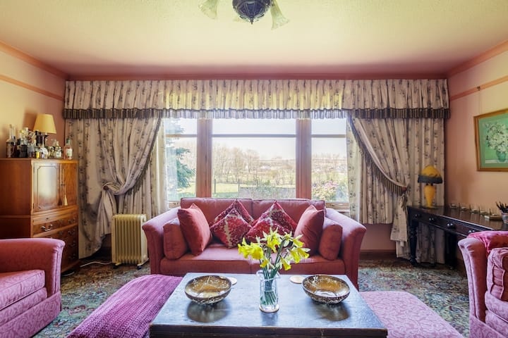 Lodge At Dunnottar B&b, King Bed Suite, Stonehaven - Stonehaven