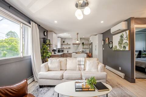 Charming 2-bedroom rental centrally located