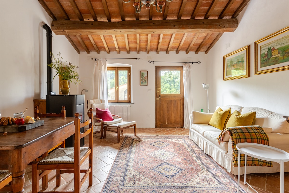 Annuncio Airbnb popolare: Bel Canto Lari, exclusive, rural, Tuscan retreat a Casciana Terme Lari