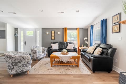 LAKE DAZE unforgettable memories by Janix Escapes