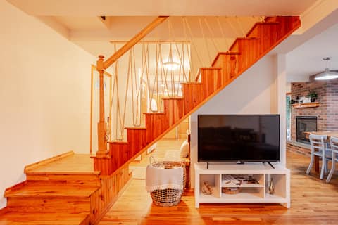 Top Airbnb: Lucky Little Lake House - Heart of Sylvan Beach in Sylvan Beach