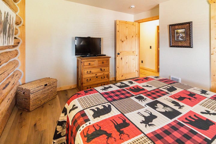 საძინებელი 3