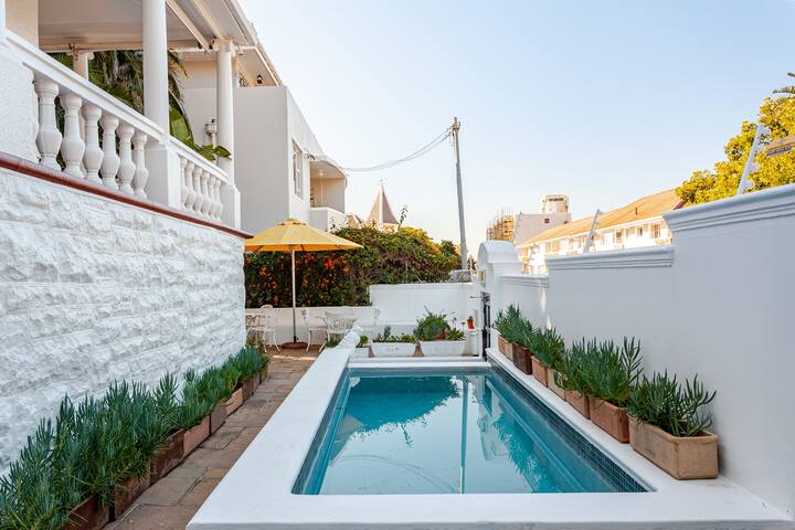 Cape Town Heritage Home with Table Mountain View gallery image 3