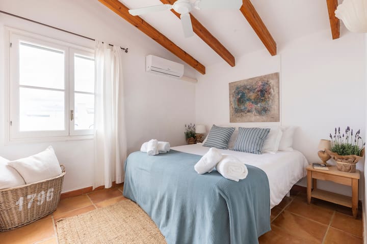 Bininanis Casa a primera linea de mar