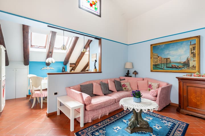 Splendid Penthouse in the Heart of Milan