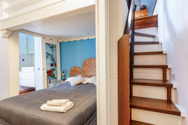 Splendid Penthouse in the Heart of Milan gallery image 4