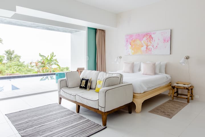 Master Bed with Living space