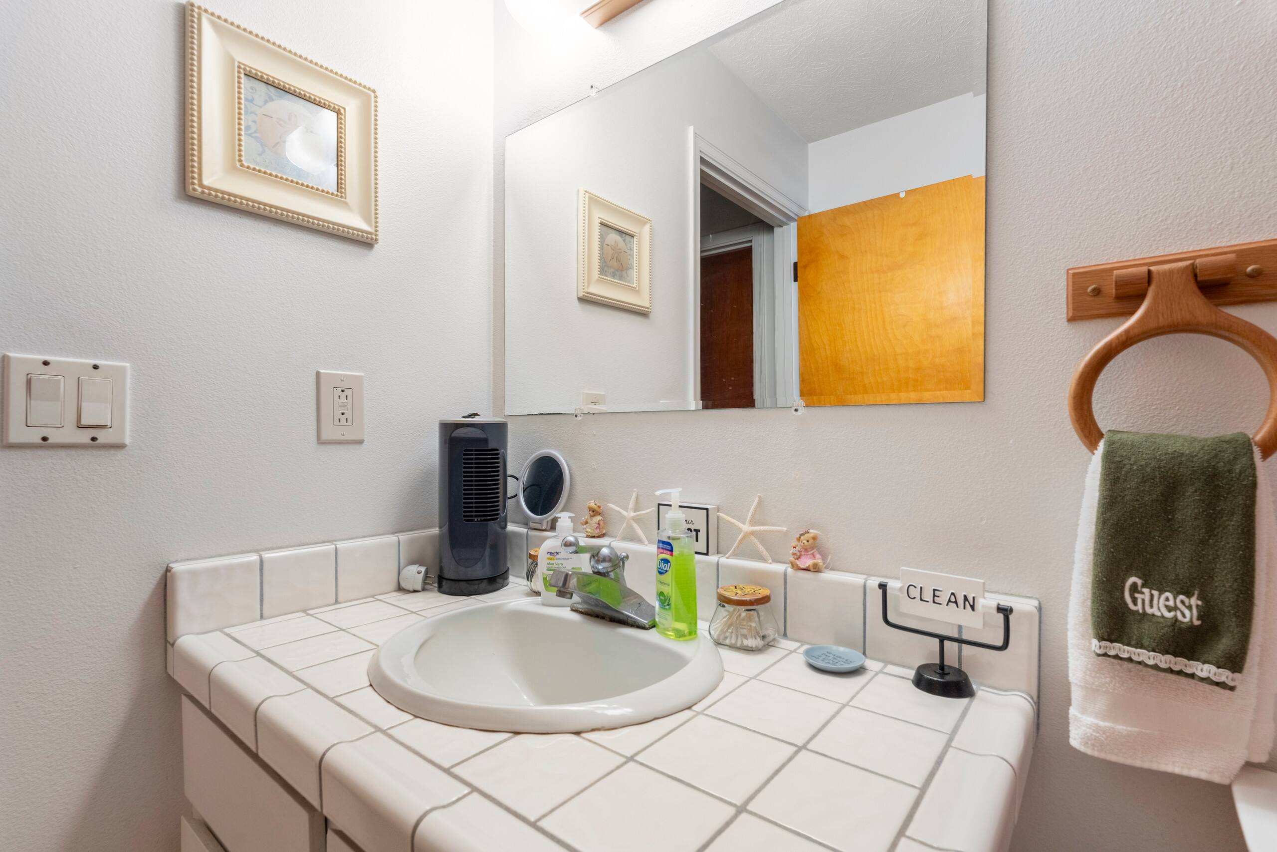 Home in Hilo · ★4.93 · 1 bedroom · 1 bed · 1 private bath - Image 20