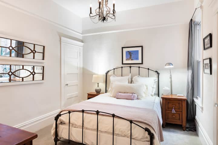 საძინებელი 2