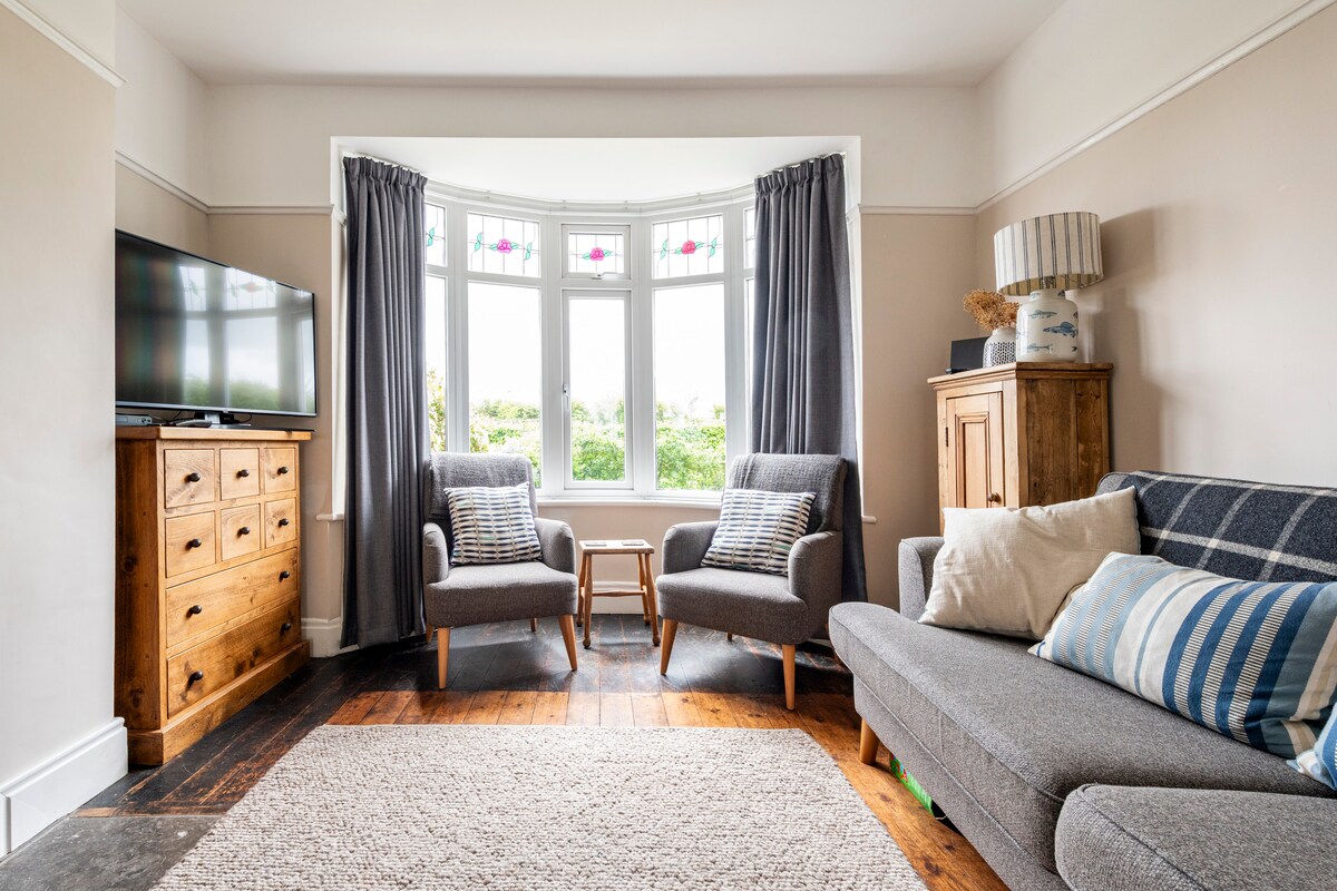 Top Airbnb: Southlands, Runswick Bay in Hinderwell