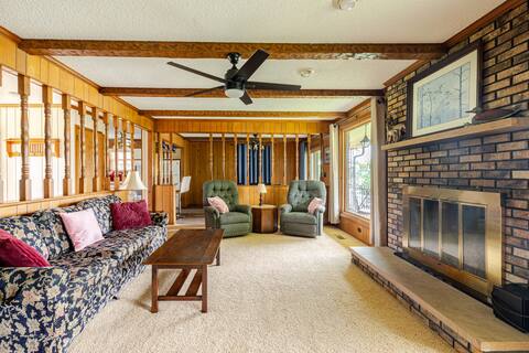 Lake House Vacation Home with Boat Dock