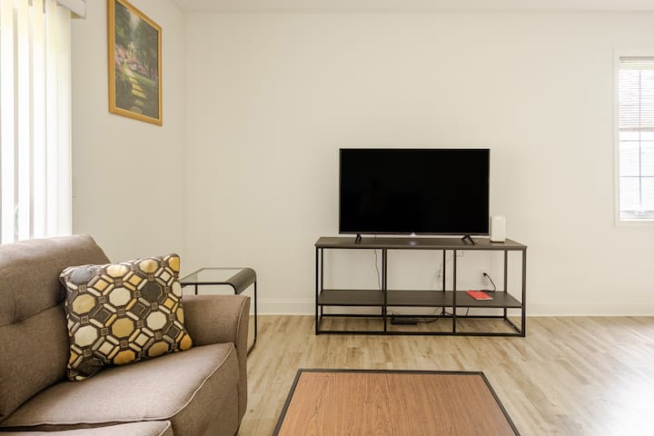 Functional 4-Bedroom/4 Bath Townhouse - Unit C