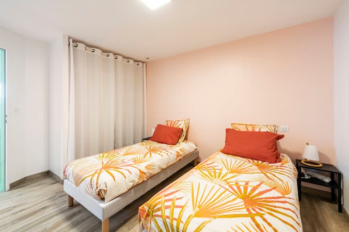 غرفة النوم 2