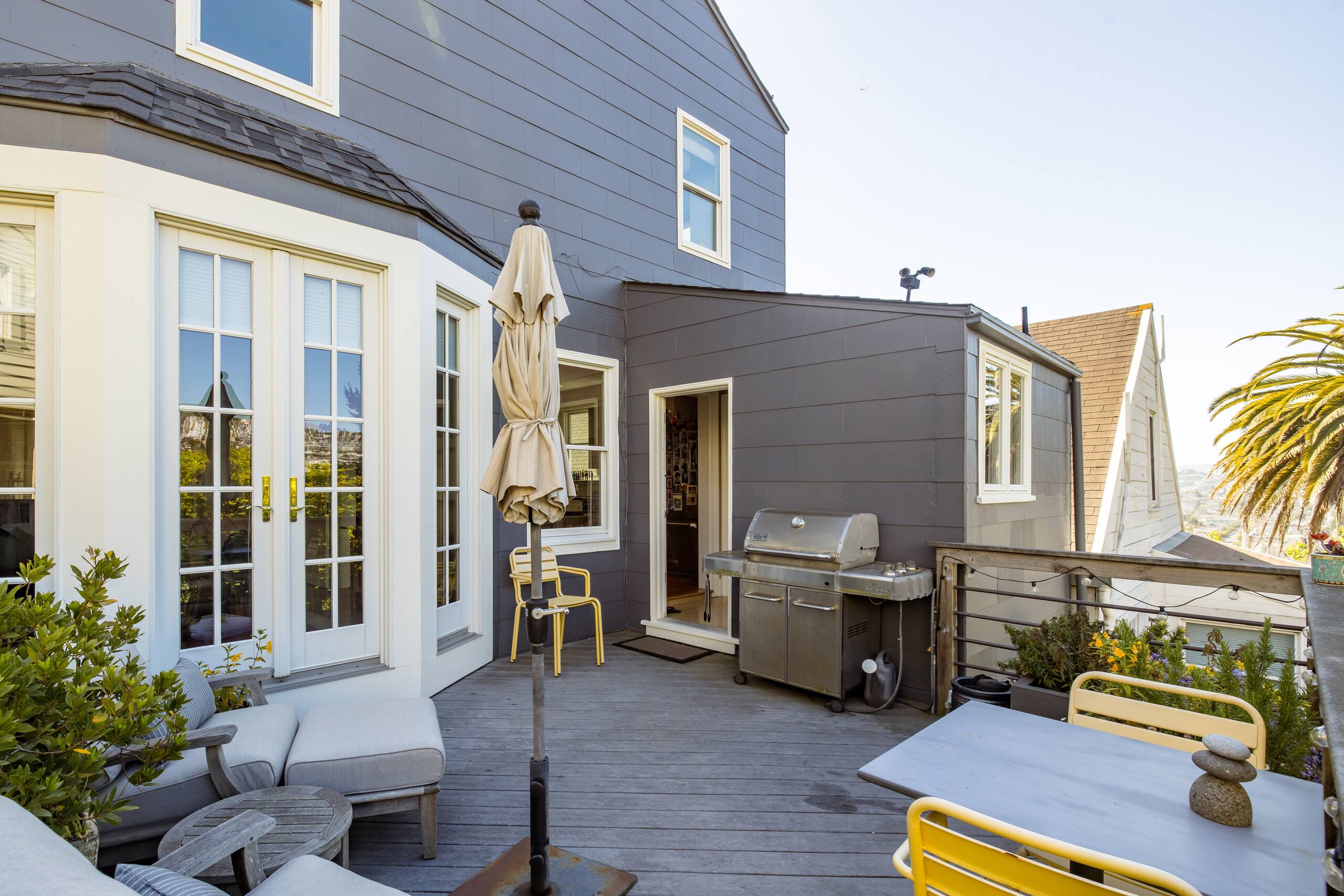 Home in San Francisco · ★4.98 · 3 bedrooms · 3 beds · 2 baths - Image 51
