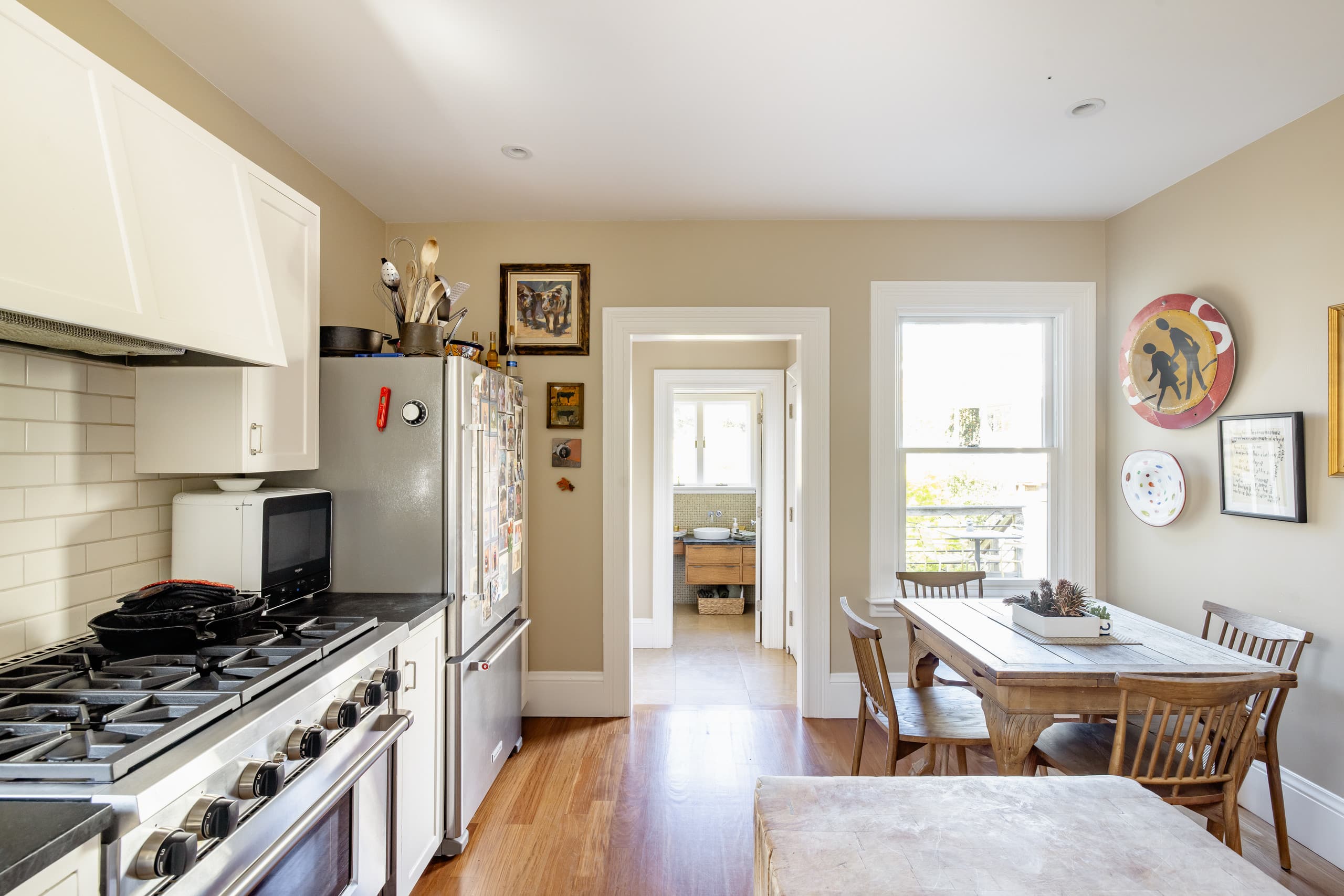 Home in San Francisco · ★4.98 · 3 bedrooms · 3 beds · 2 baths - Image 15