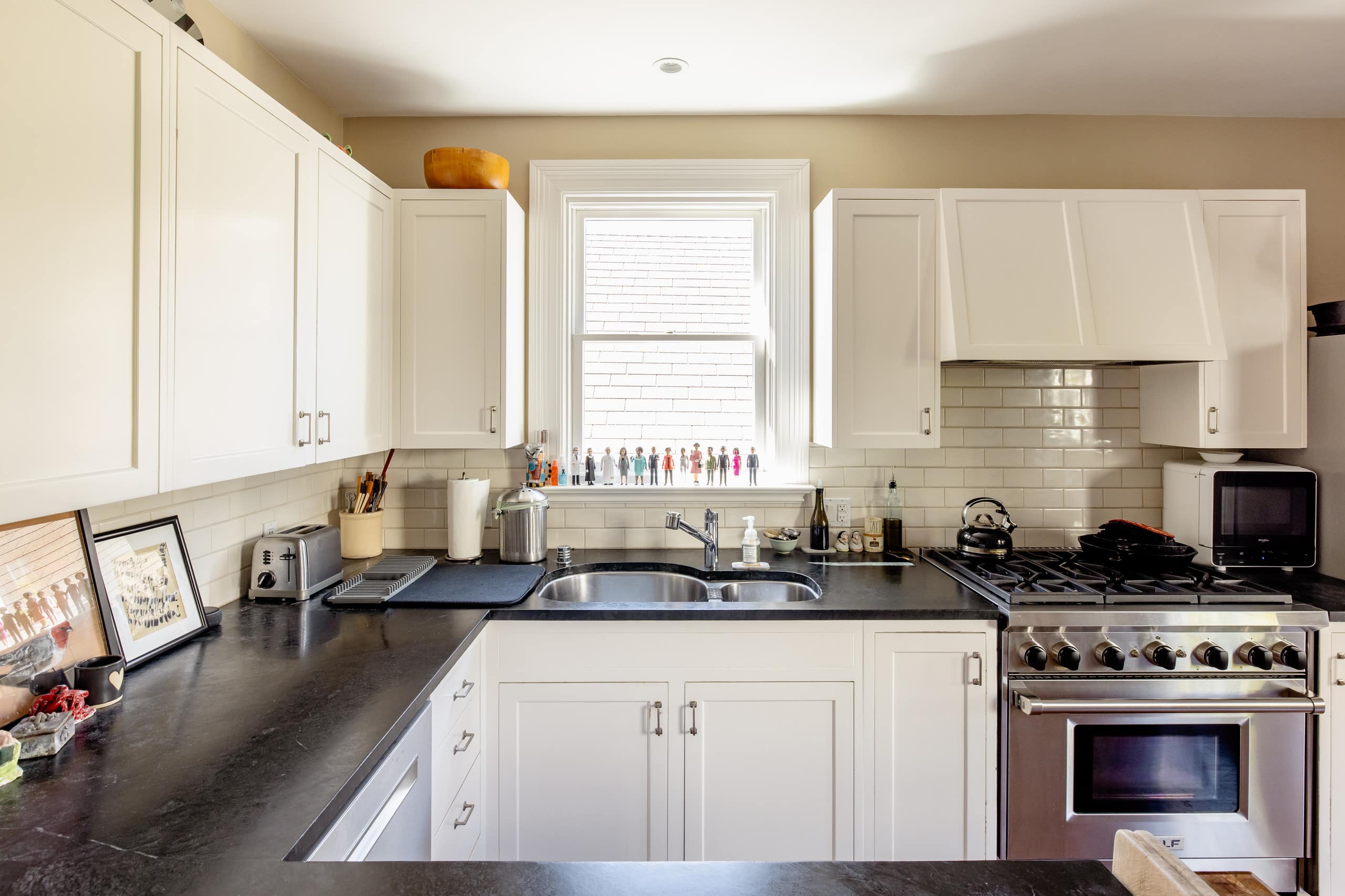 Home in San Francisco · ★4.98 · 3 bedrooms · 3 beds · 2 baths - Image 18
