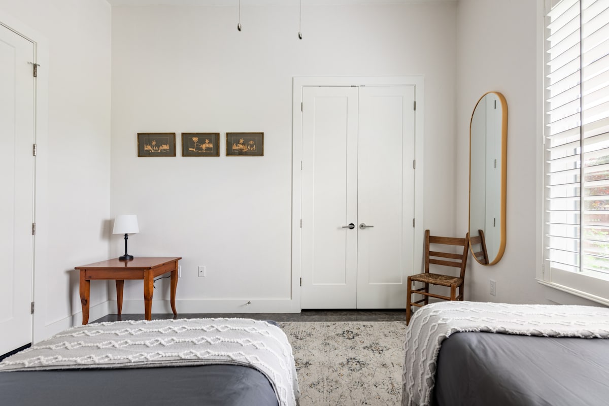 غرفة النوم 2