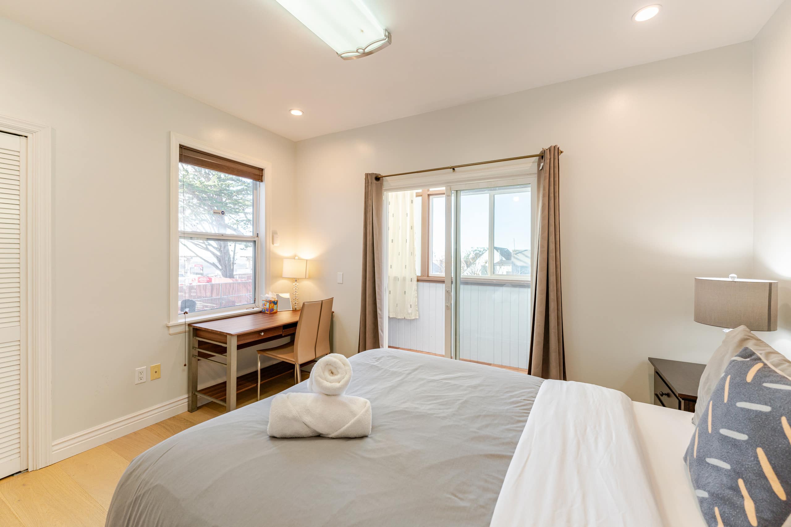 Home in San Francisco · ★4.92 · 2 bedrooms · 3 beds · 1 bath - Image 21