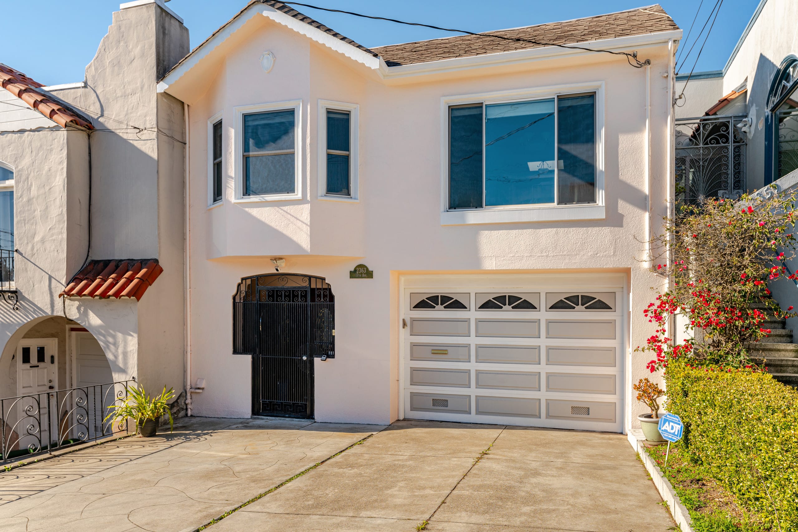 Home in San Francisco · ★4.92 · 2 bedrooms · 3 beds · 1 bath - Image 39