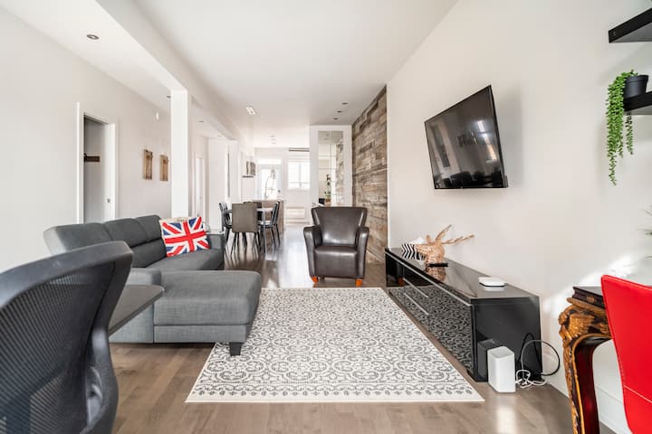 Free Parking/modern 3 Bedroom Condo✨ - Montreal
