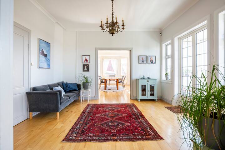 Herskapelig på Grefsen med spektakulær utsikt! gallery image 5