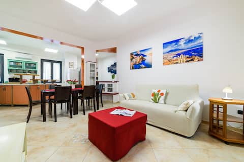 Popular Airbnb listing: Divine Amalfi Coast in Seamply in Maiori in Maiori