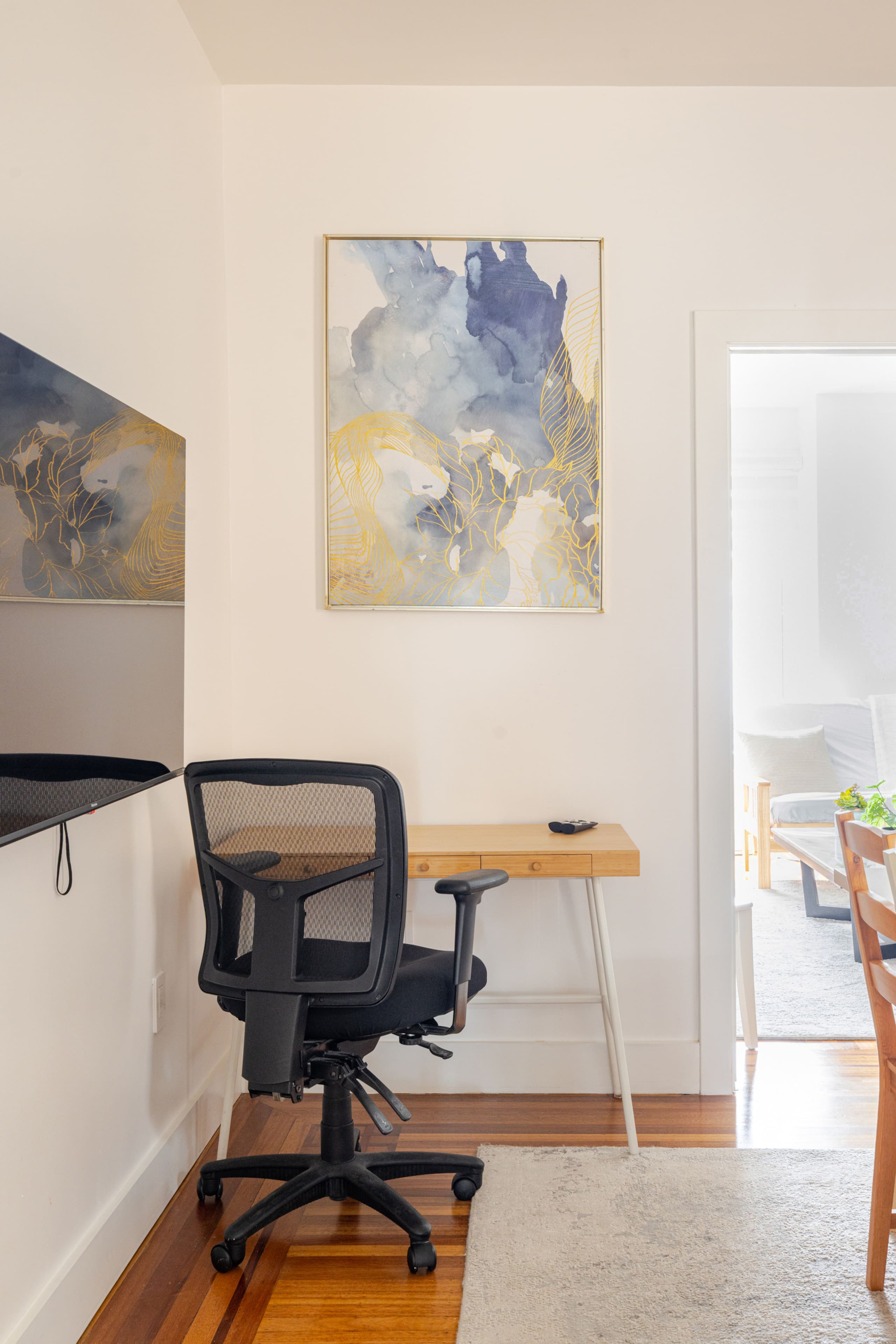 Home in San Francisco · ★4.97 · 5 bedrooms · 8 beds · 2 baths - Image 48