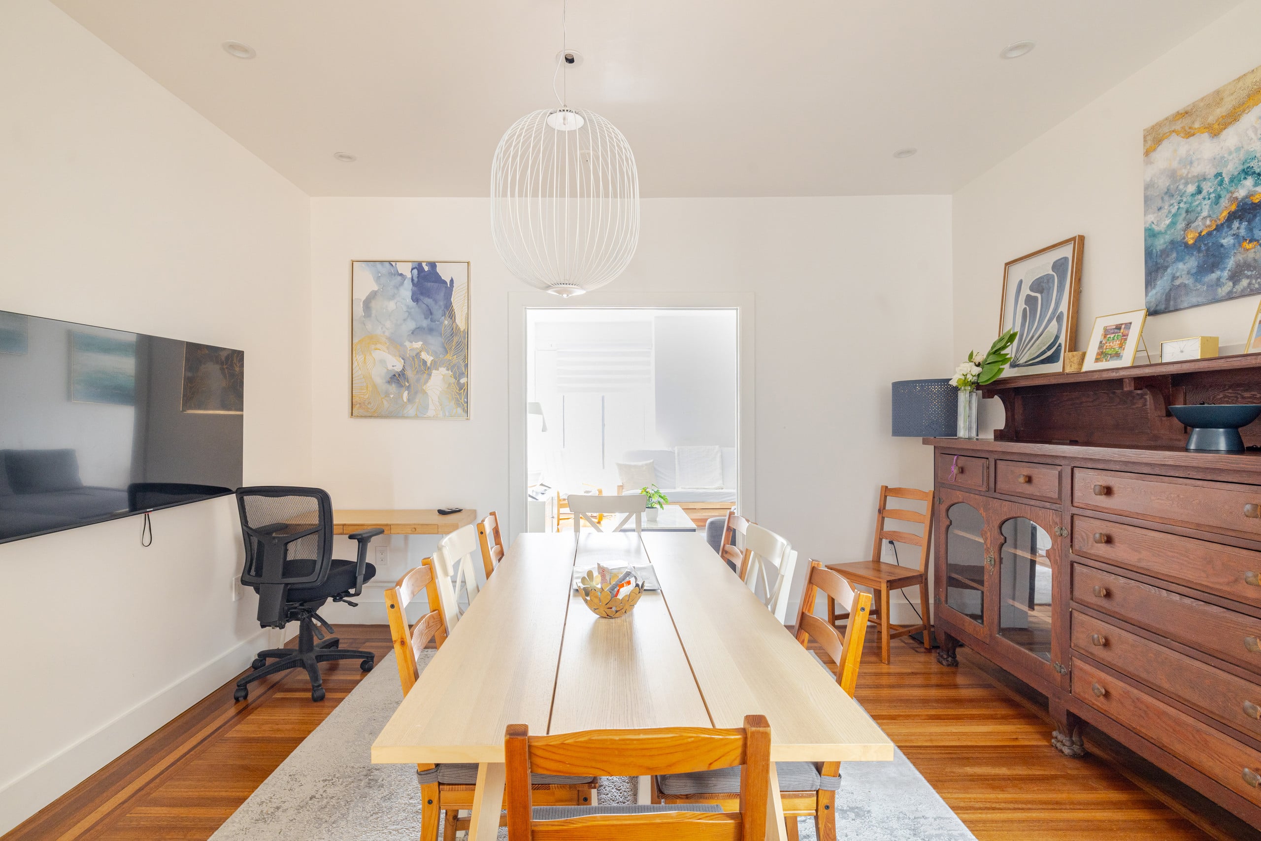 Home in San Francisco · ★4.97 · 5 bedrooms · 8 beds · 2 baths - Image 13