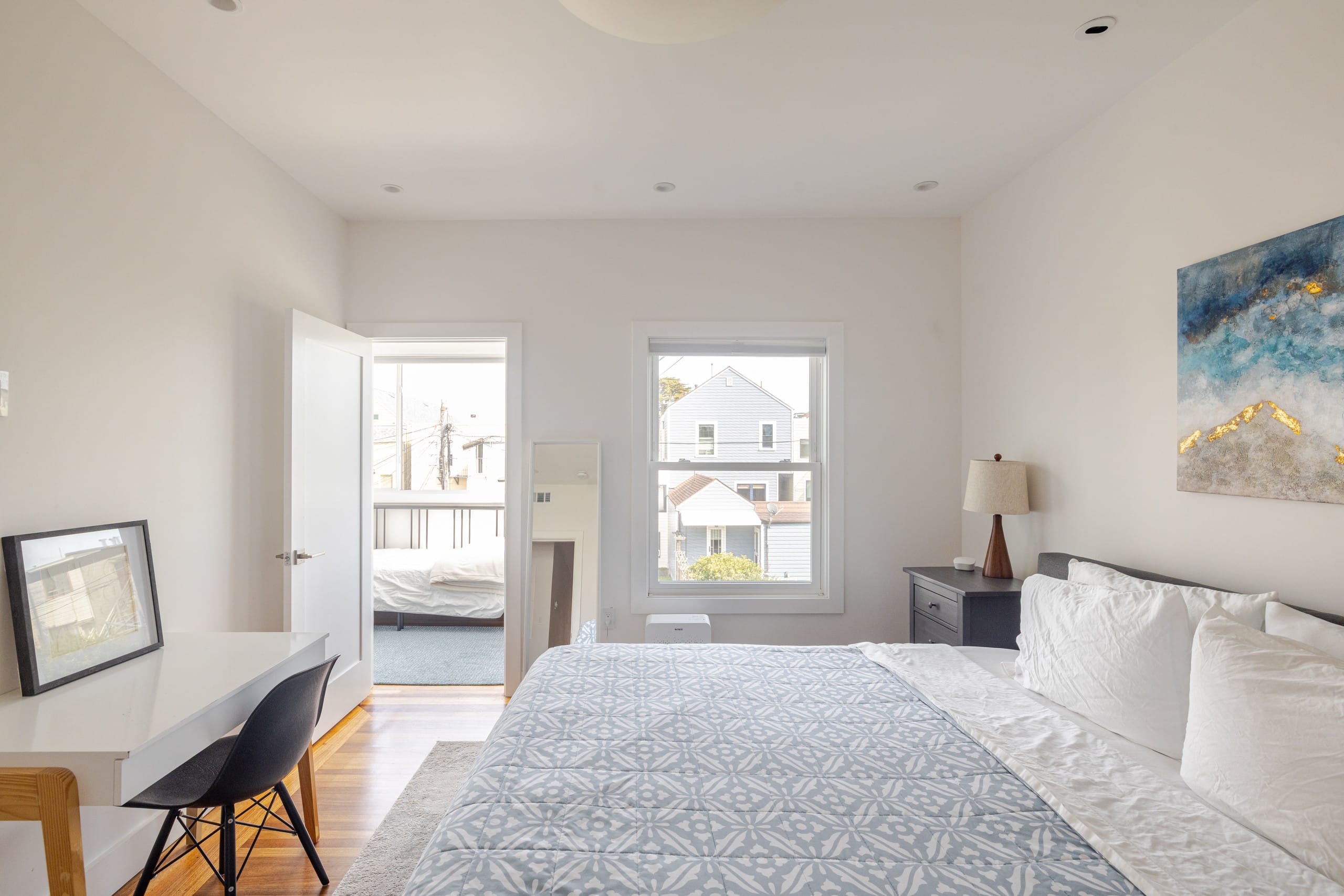 Home in San Francisco · ★4.97 · 5 bedrooms · 8 beds · 2 baths - Image 21
