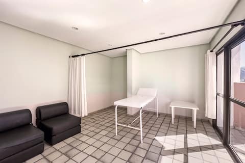 Successful Airbnb property: COZY AND WELL-LOCATED FLAT IN GUARUJÁ 153 in Guarujá