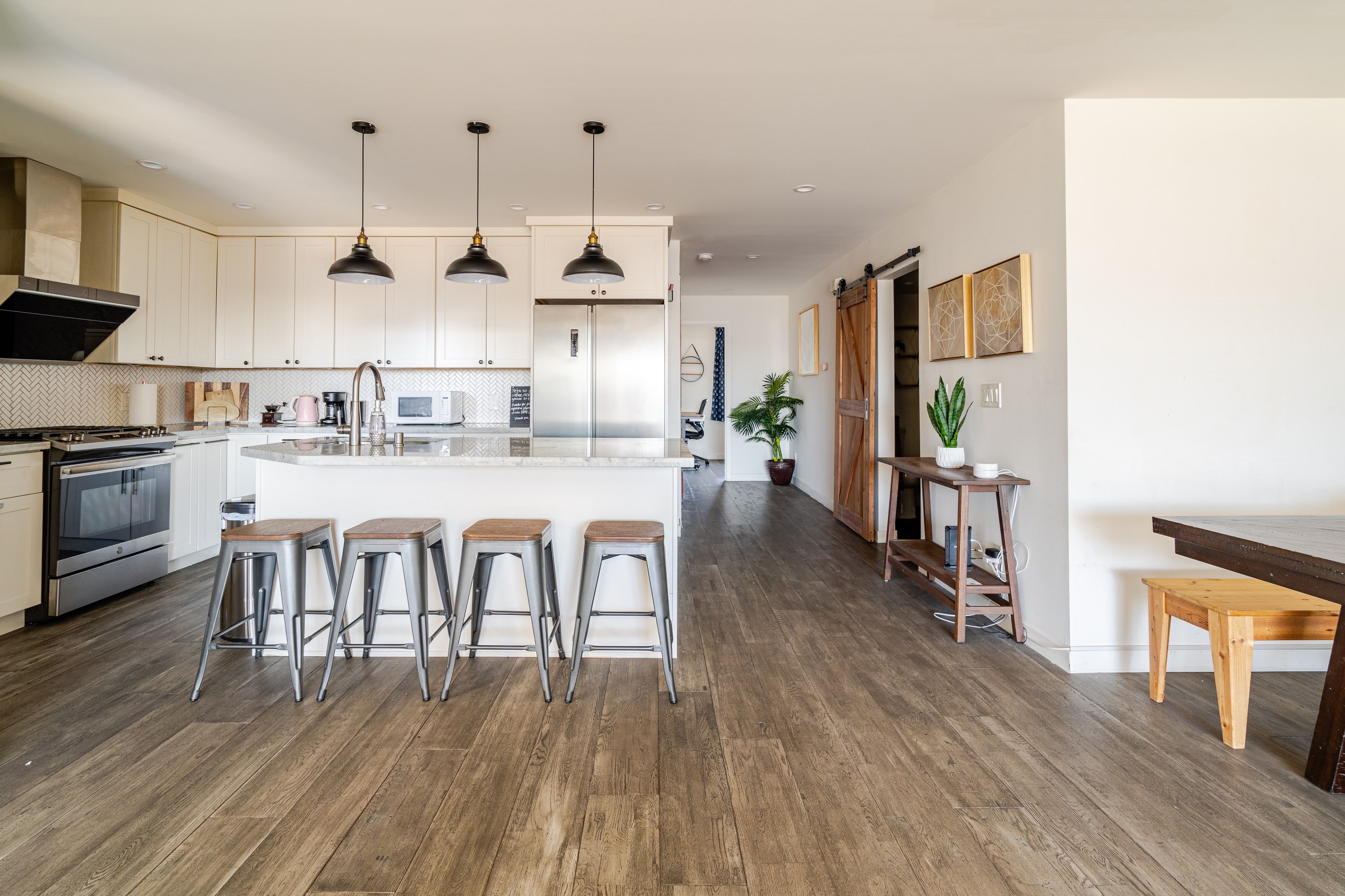 Home in San Francisco · ★4.74 · 2 bedrooms · 3 beds · 1 bath - Image 7