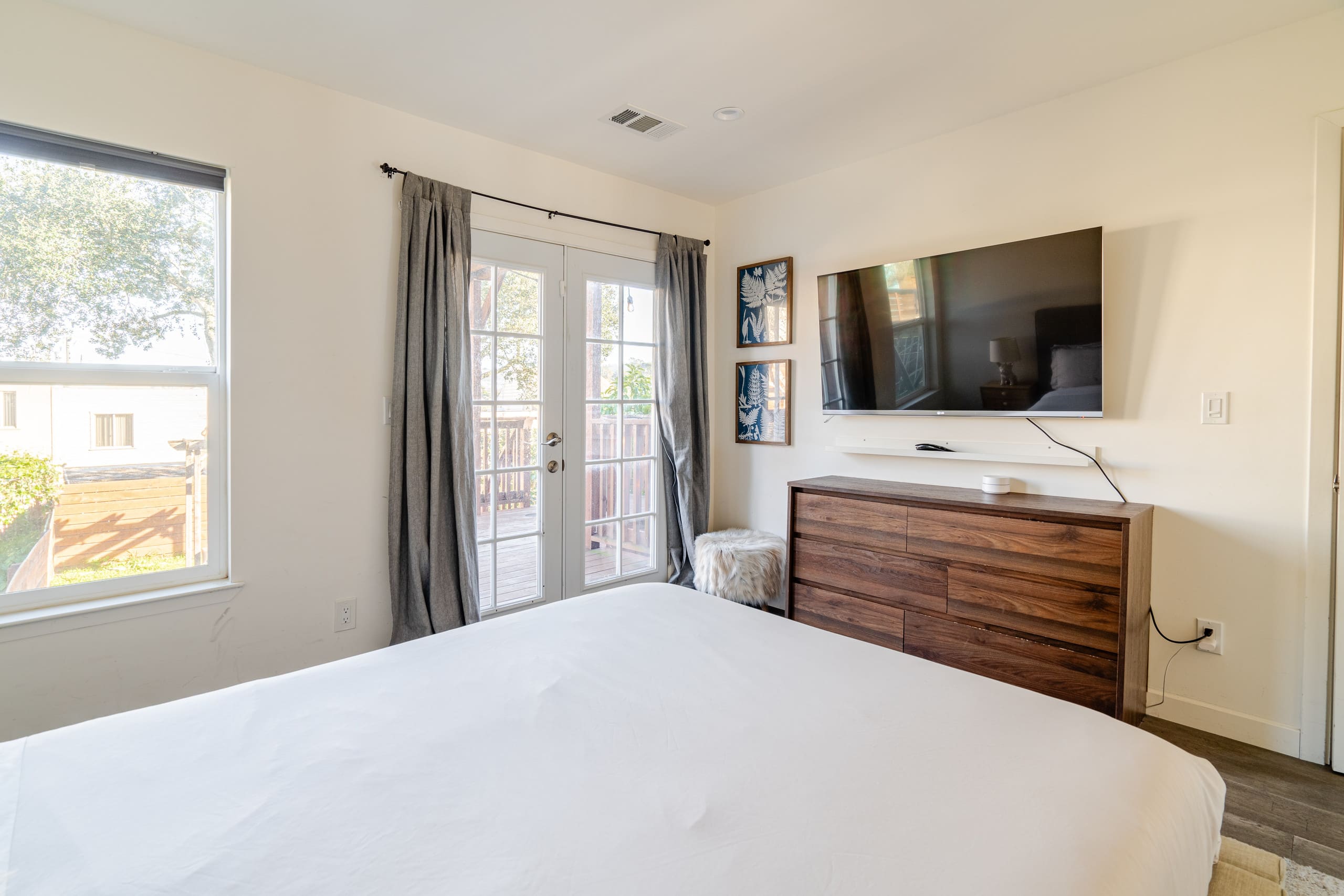 Home in San Francisco · ★4.74 · 2 bedrooms · 3 beds · 1 bath - Image 15
