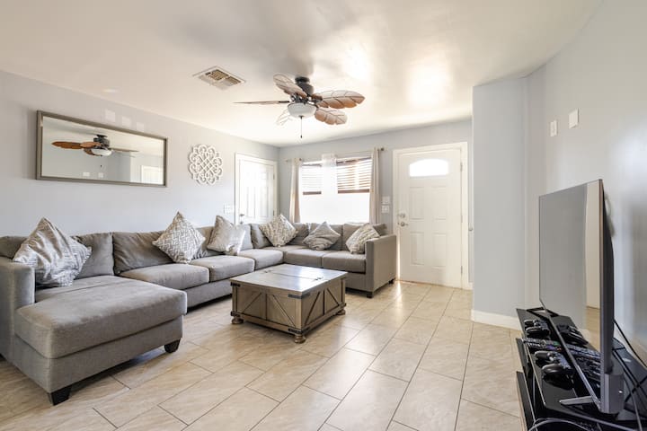 Stunning 4 Bedroom Home- 15 Min To Dt Prescott - Prescott Valley, AZ