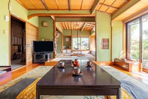 Central Location in Matsumoto/Traditional House