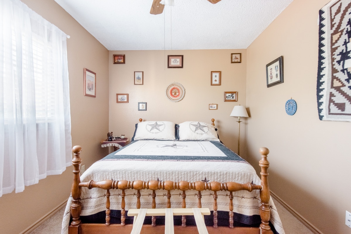 Airbnb converse sales tx