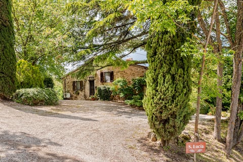 Private Villa - Pool, A/C & Trad Pizza Oven