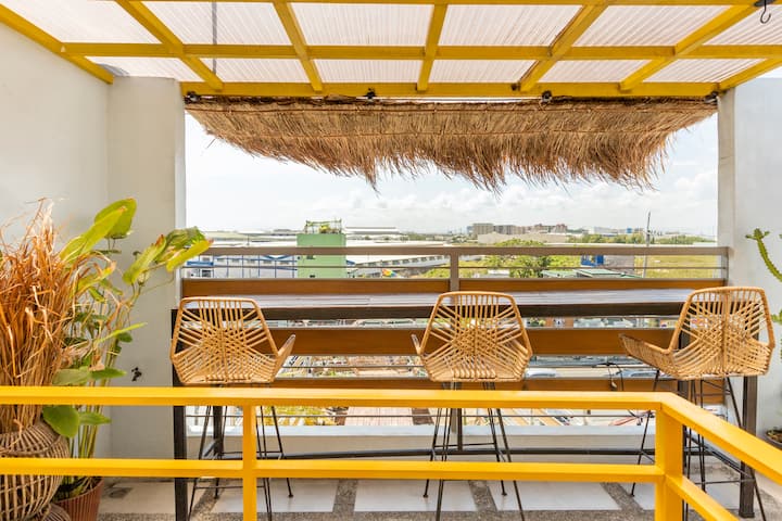 Near Airport Greek Cozy Br W/ Roof Deck Mini Pool - Parañaque