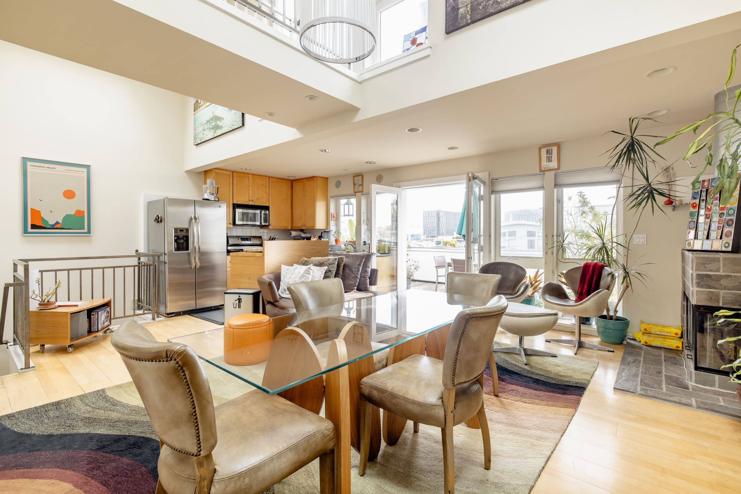 Condo in San Francisco · ★4.89 · 2 bedrooms · 2 beds · 2 baths - Image 13