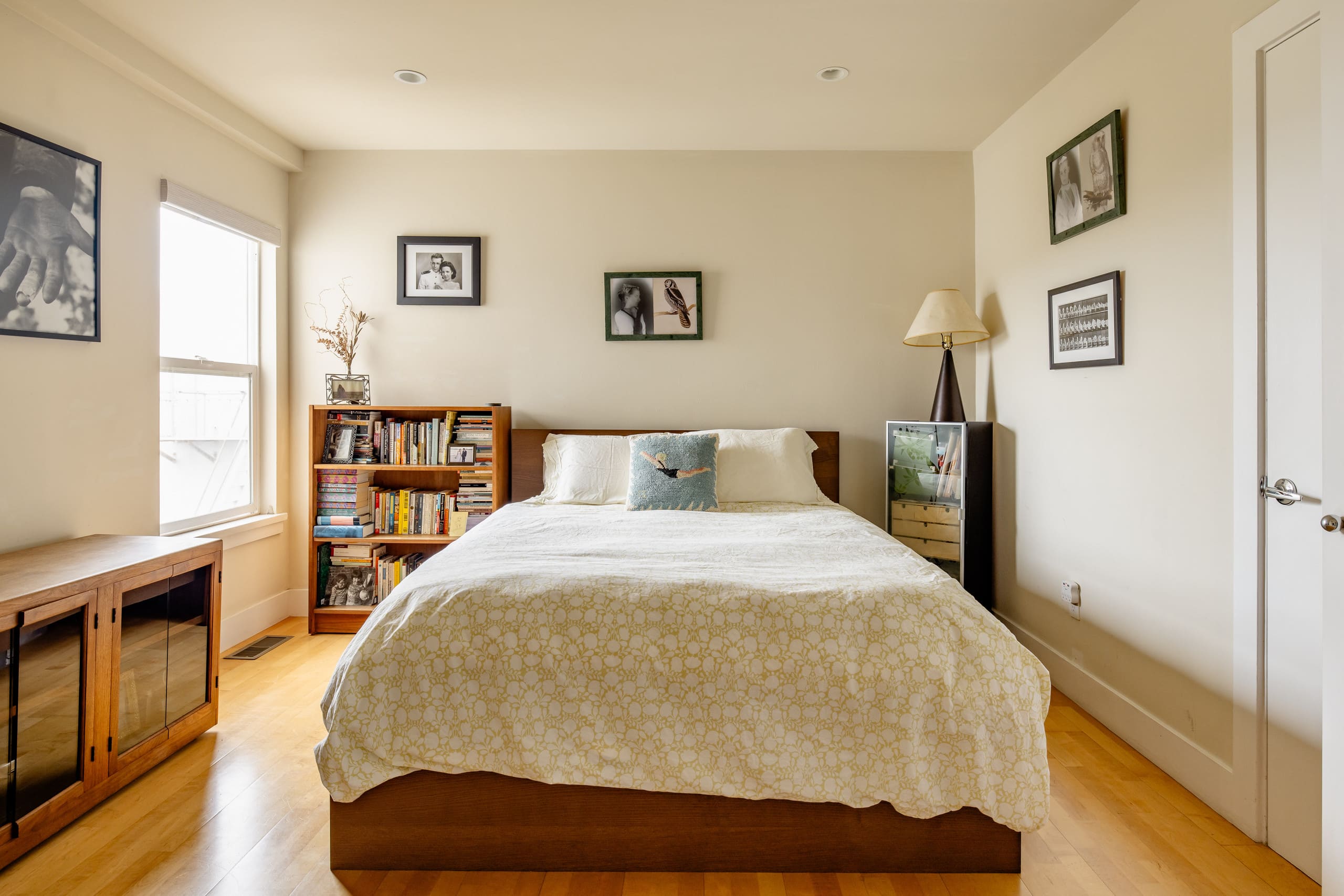 Condo in San Francisco · ★4.89 · 2 bedrooms · 2 beds · 2 baths - Image 18