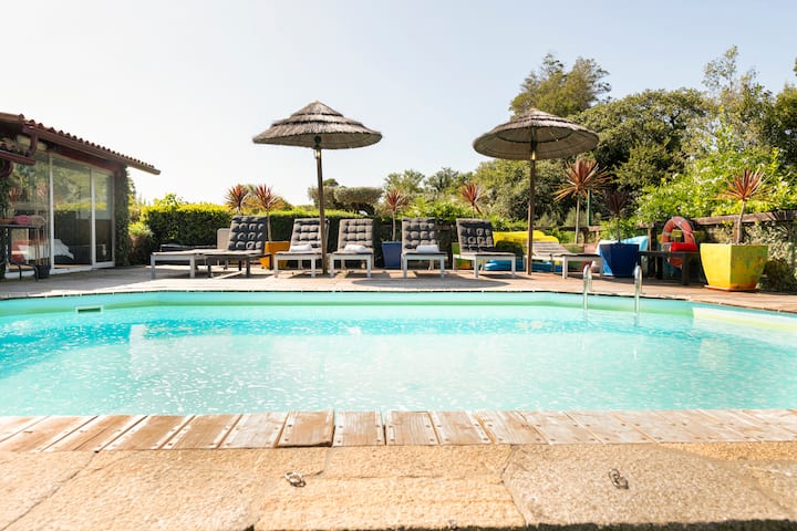 Beach, heated pool, Jacuzzi