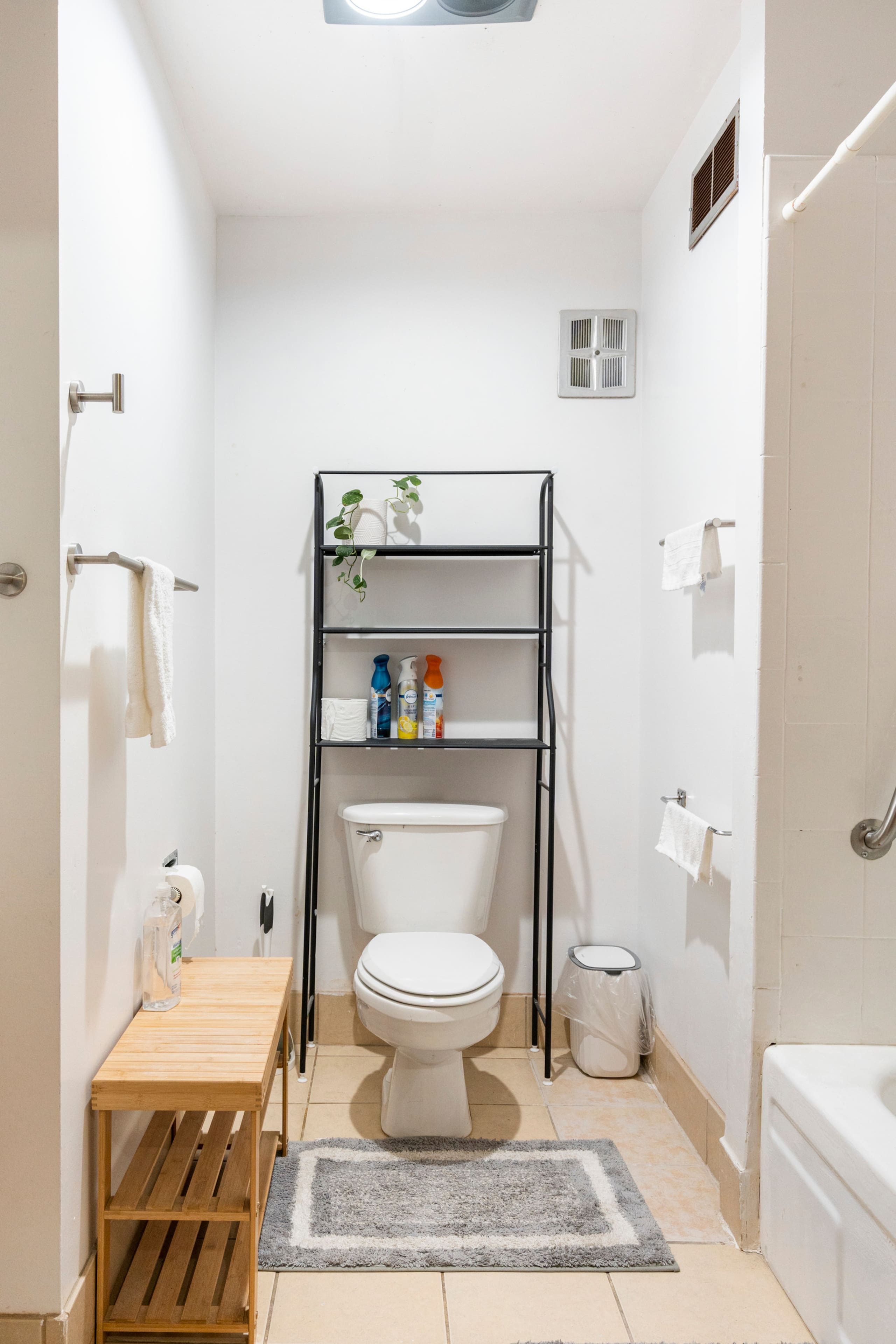 Home in San Francisco · ★4.83 · 2 bedrooms · 3 beds · 1 bath - Image 48