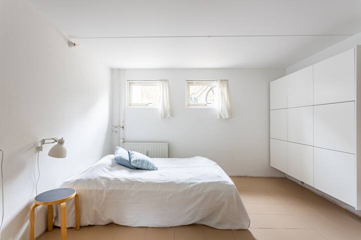 Family friendly townhouse gallery image 3